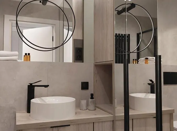 Fuzja Ana - Garaz - Klimatyzacja - Dostep Na Kod - Fv Lägenhet