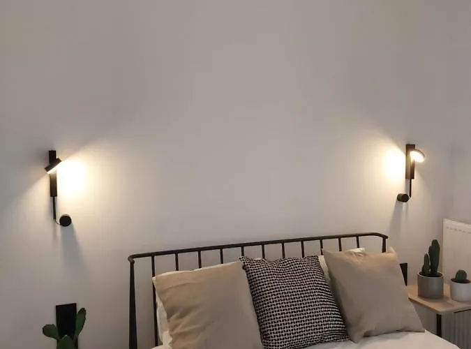 Fuzja Ana - Garaz - Klimatyzacja - Dostep Na Kod - Fv *